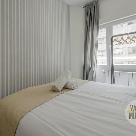 Exquisite New Apt En Gran Via/Centro Para 5Pax Madrid Exteriör bild